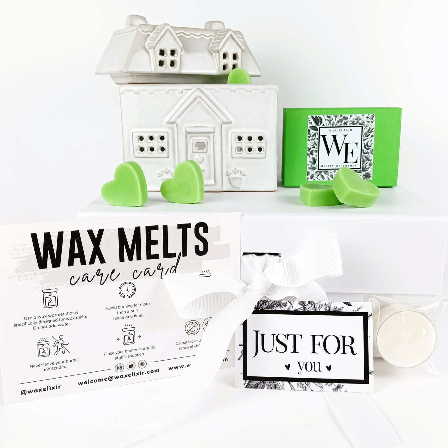 House Wax Burner and Bamboo Heart Wax Melts in Luxury Gift Box