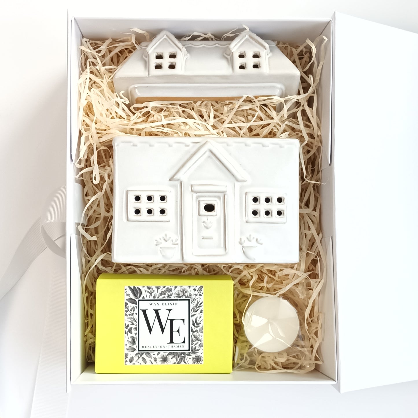 House Wax Burner and Lemongrass & Ginger Heart Wax Melts in Luxury Gift Box